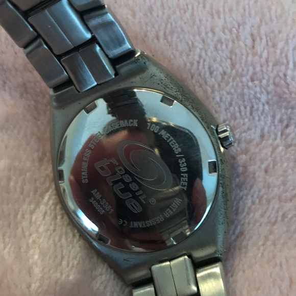 Fossil Blue watch black face with 3 extra links included. Needs battery. - Picture 5 of 5